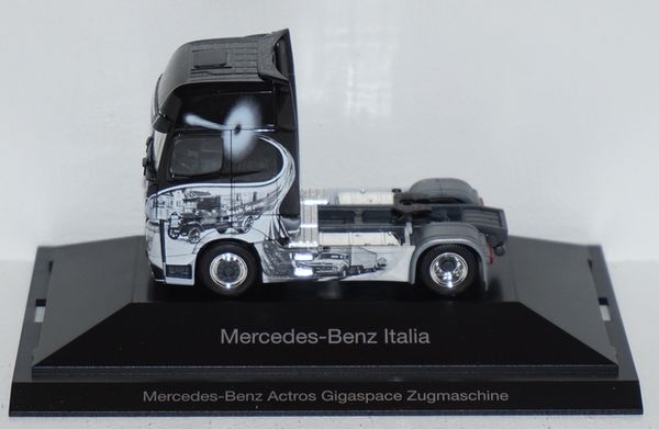 Actros Gigaspace - Mercedes-Benz Italien