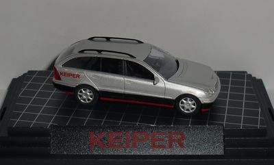 S203 - Werbemodell für KEIPER - Beifahrerseite